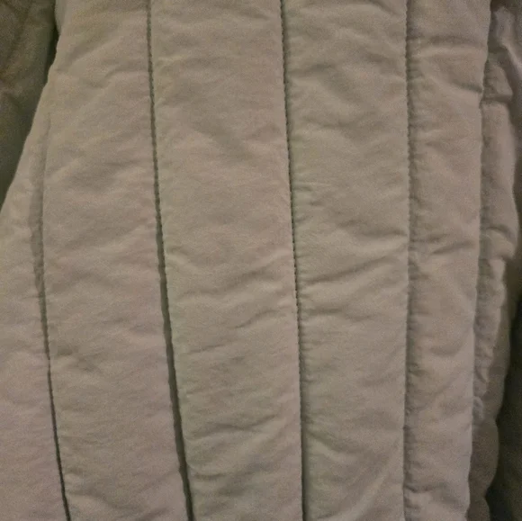 Brandnew Women's Light Blue Quilted Jacket - Picture 5 of 8